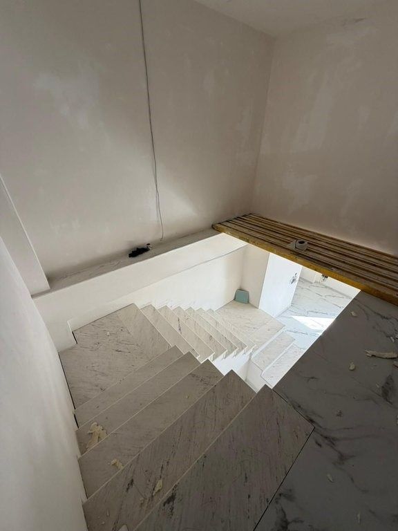 SHESIM DUPLEX NE FRESK TE REZIDENCA JAHO !