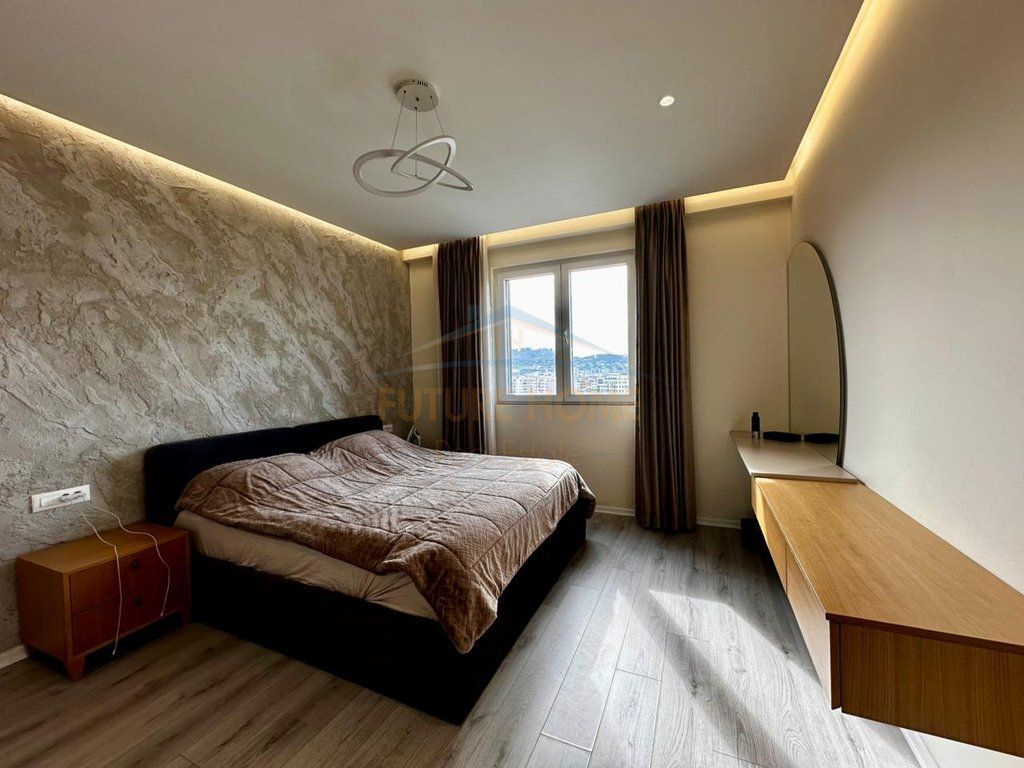 Apartment 2+1+2+parking space for sale Grand Gallery Yzberisht