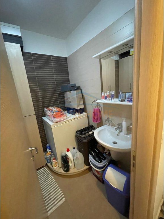 In vendita, Appartamento 2+1+2, Città Studentesca, Tirana