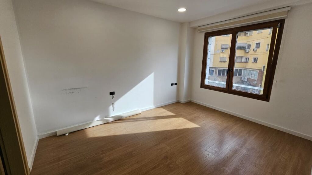 Ambient Zyre per Qira, Alpas Center, Hilton Garden Inn!