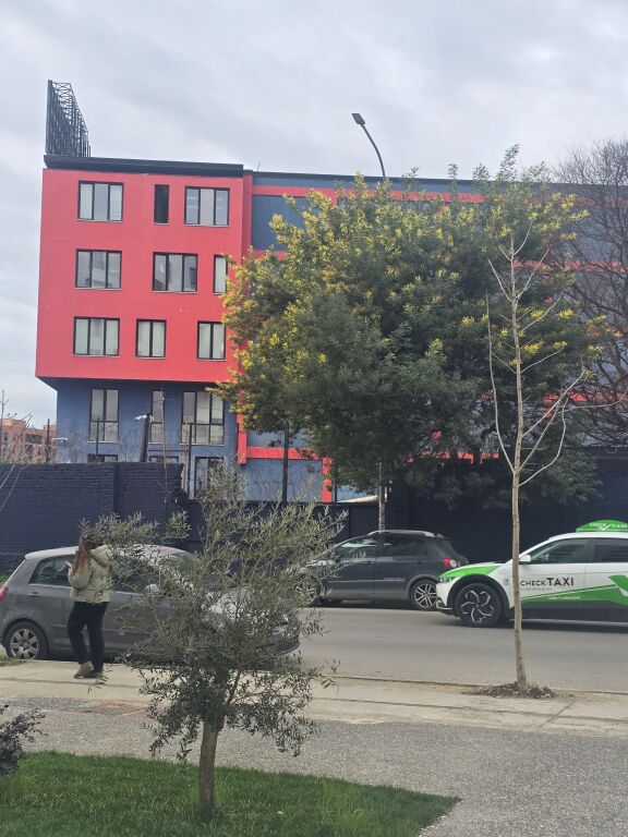 Jeoet me qira 2+1 ,Kinostudio