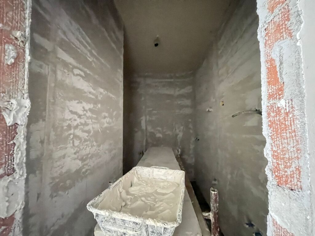 Appartamento 1+1 in vendita a Orbital 5, Blvd Ri!