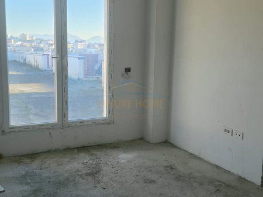 For sale, Penthouse, Ali Dem, Tirane