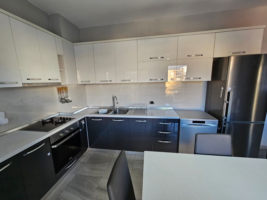 Appartamento 3+1 in affitto a Bllok