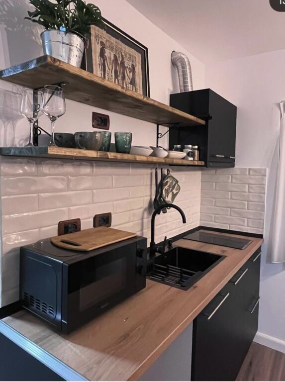 Garsoniere - Kryqezimi i 21 Dhjetorit