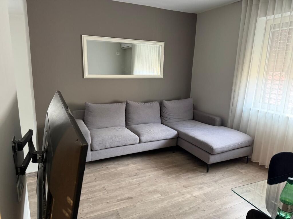 🏢Apartament 1+1 ✨️ 📍pranë Spitalit Gjerman