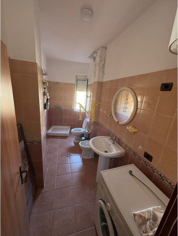 Apartament 2+1 me qira – Plazh Hekurudha, Durrës