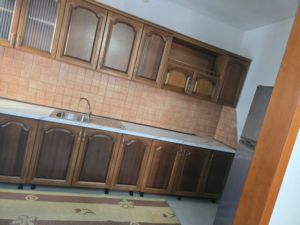 For rent 2+1+1 LAPRAKE PRIVATE HOUSE 400 thousand lek