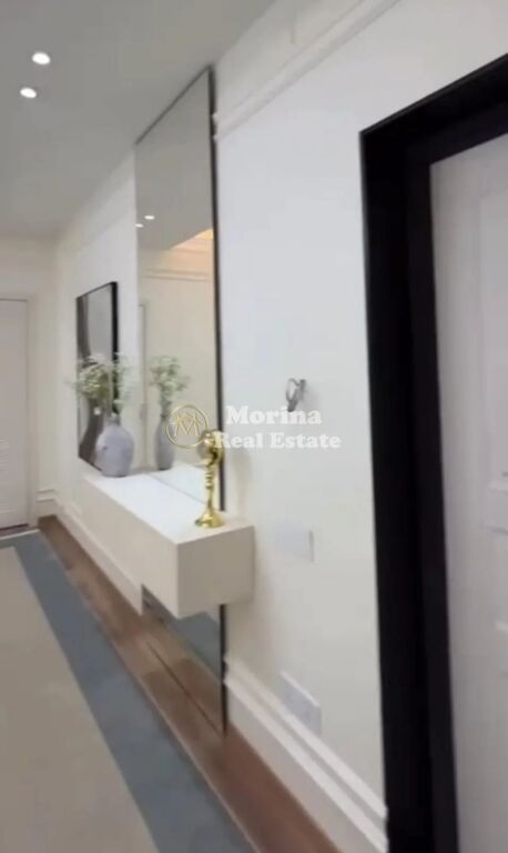 Rent | Apartment 1 + 1 | Pazari i ri | 1300 €/month