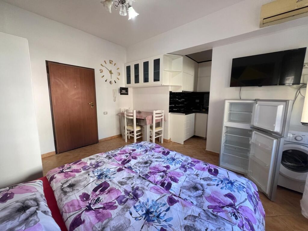 Garsoniere – Për Qira, Lungomare, Vlorë