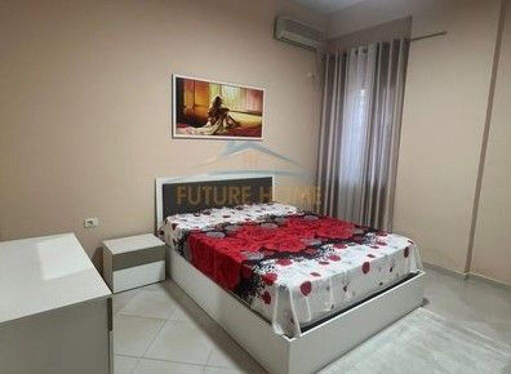 Qira, Apartament 1+1+Verande, Fresk, Tirane.