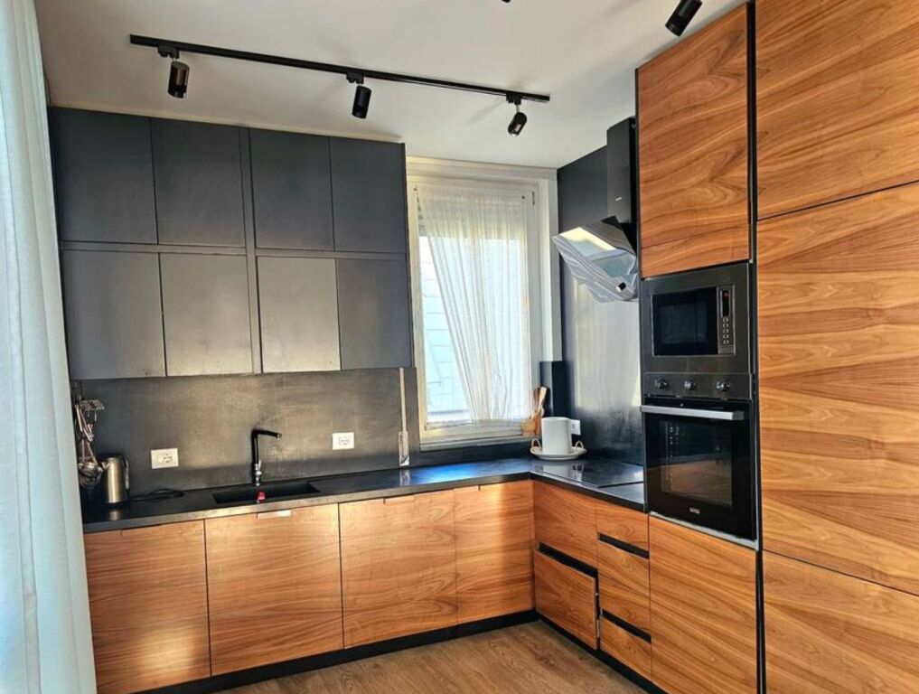 🏡 Me qera Apartament premium 3+1 me parkim