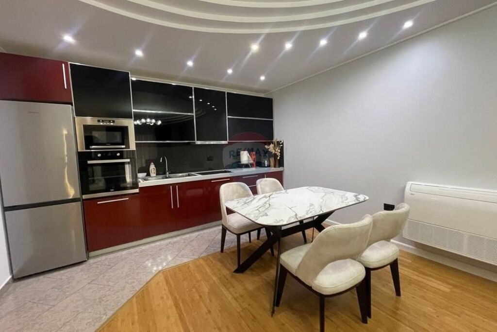 Apartament 2+1 me qira te Ambasada Amerikane!