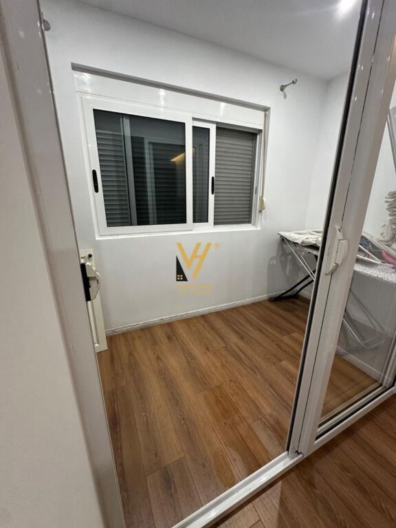 JEPET APARTAMENT 1+1+BLK ME QERA TE RRUGA E DIBRES 500 EURO