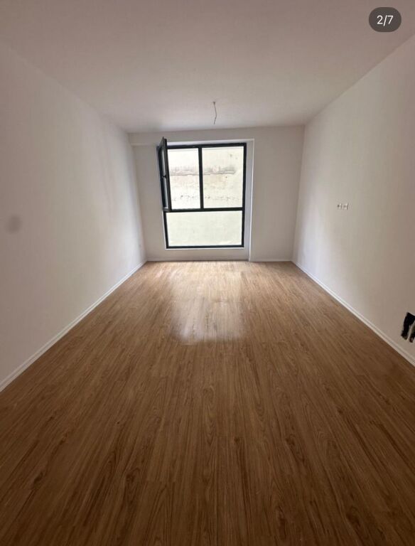 Jepet me qira apartament 1+1 – i përshtatshëm edhe për zyrë
