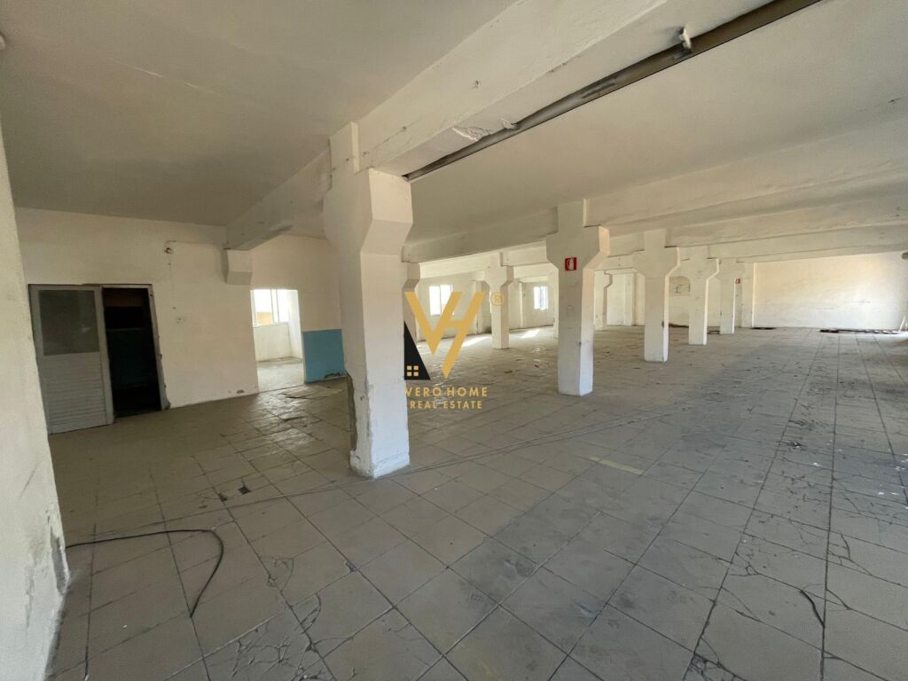 JEPET MAGAZINE 600 M2 ME QERA NE ALLIAS 1.300 EURO