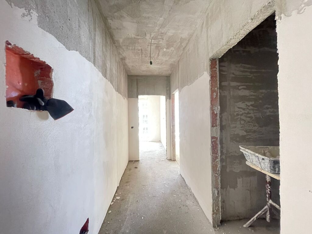 Appartamento 1+1 in vendita a Orbital 5, Blvd Ri!