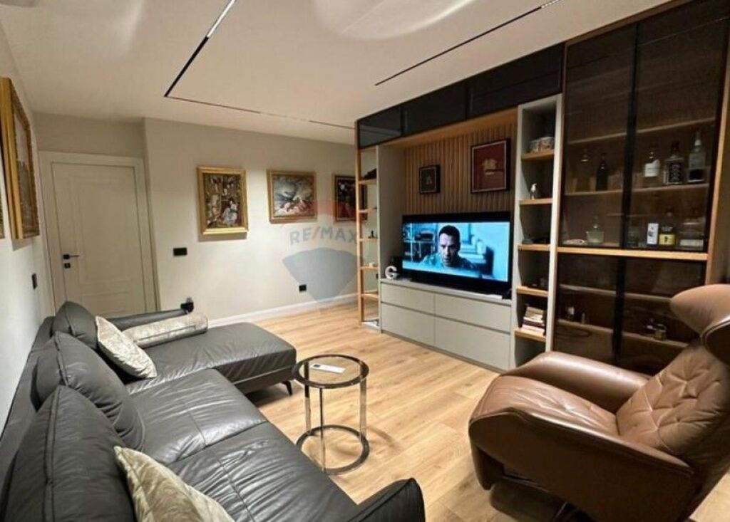 Appartamento 2+1+2 in affitto a Shallvaret