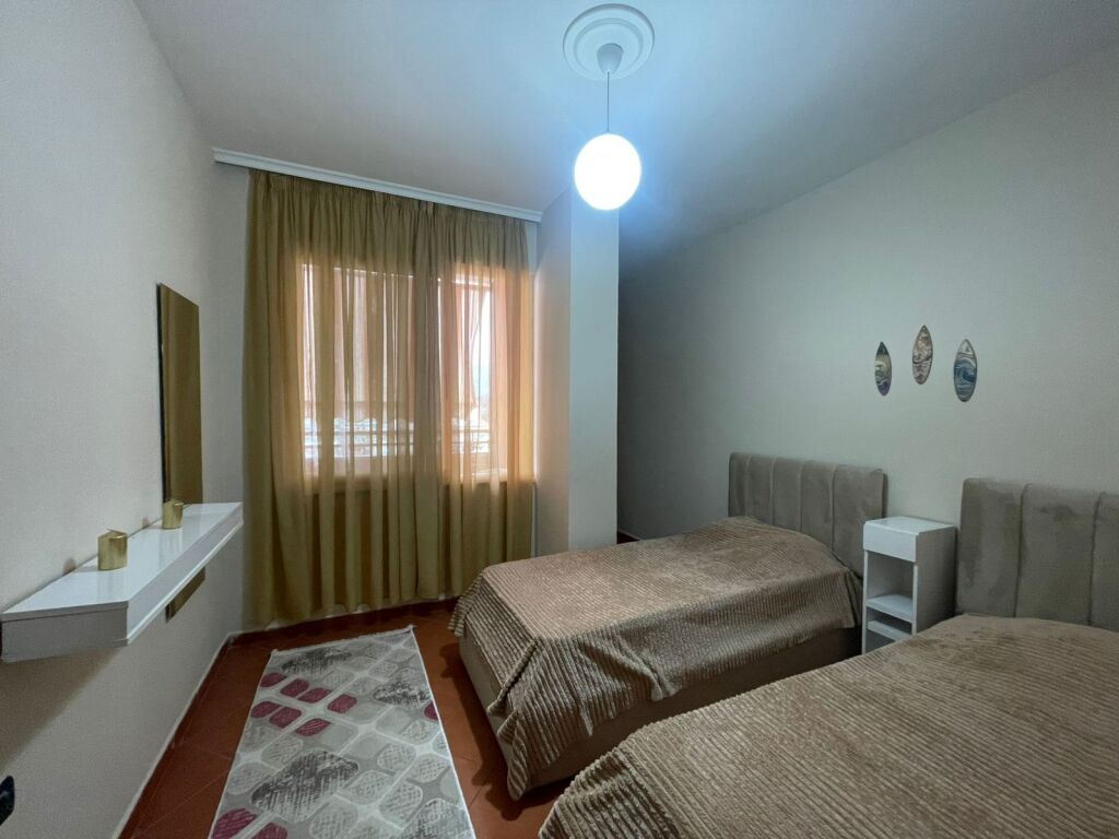 In affitto 2+1+1 BLLOKU 800 mila lek