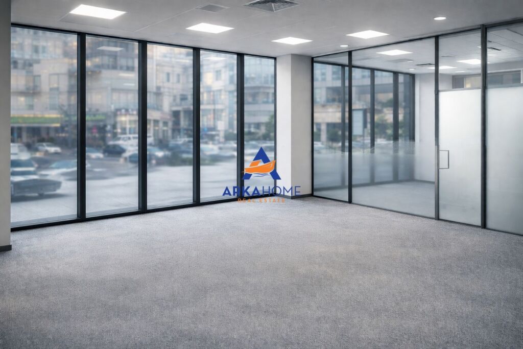 JEPET DYQAN ME QERA 80M2 "PRANE RRUGES DRITAN HOXHA ,LAPRAKE" 2.000 EURO