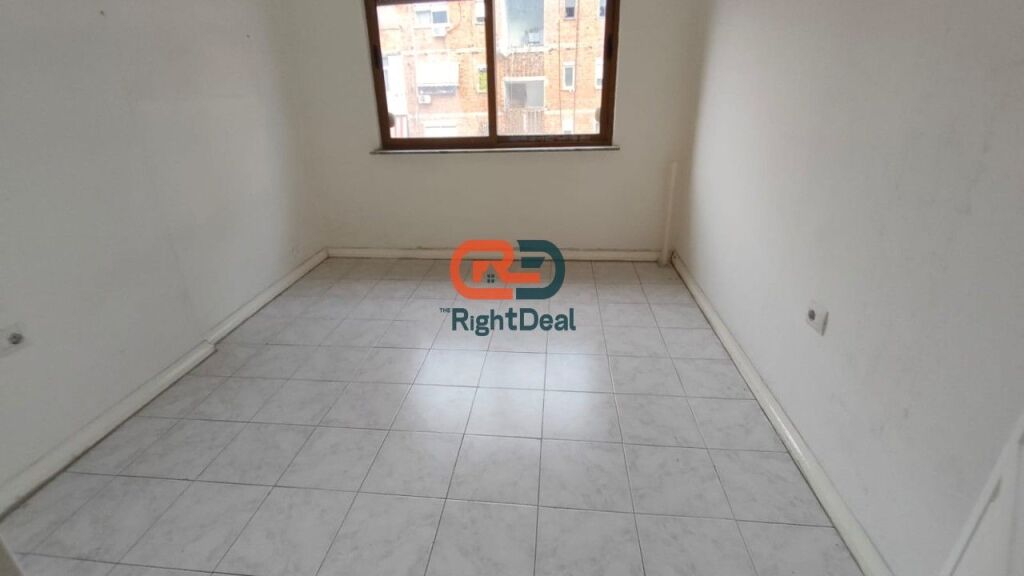 A Myslym Shyri, Appartamento 2+1 con Pianta Regolare in Vendita!!