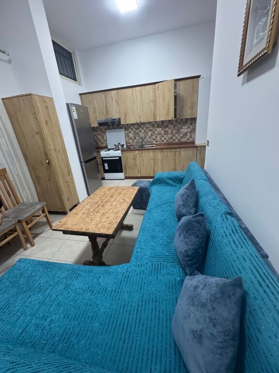 Appartamento 1+1 in affitto a Konkordi, 5 Maji.