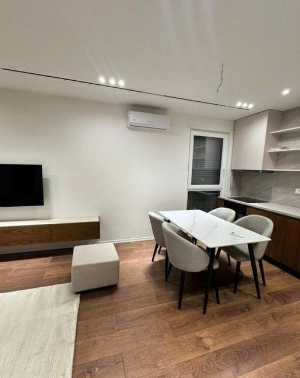 Appartamento 1+1 In Affitto a Xhamlliku