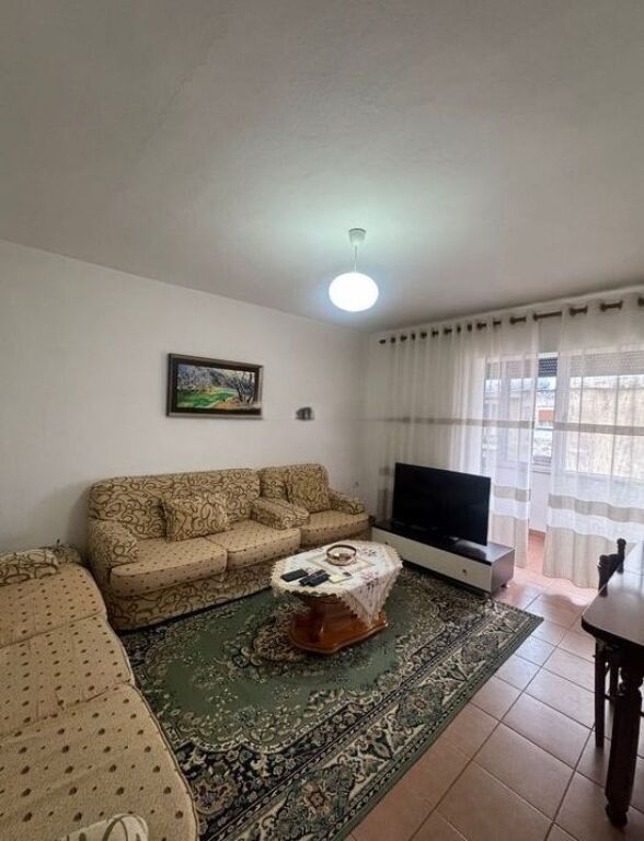 Ish Tregu Elektrik, apartament 2+1 per shitje