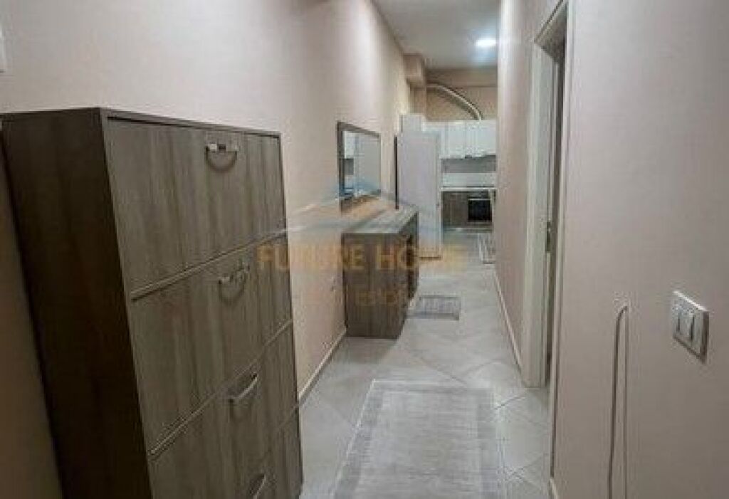 Qira, Apartament 1+1+Verande, Fresk, Tirane.