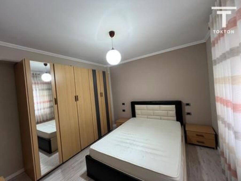 RENT, APARTMENT 2+1 ZOGU I PARË BOULEVARD, TIRANA