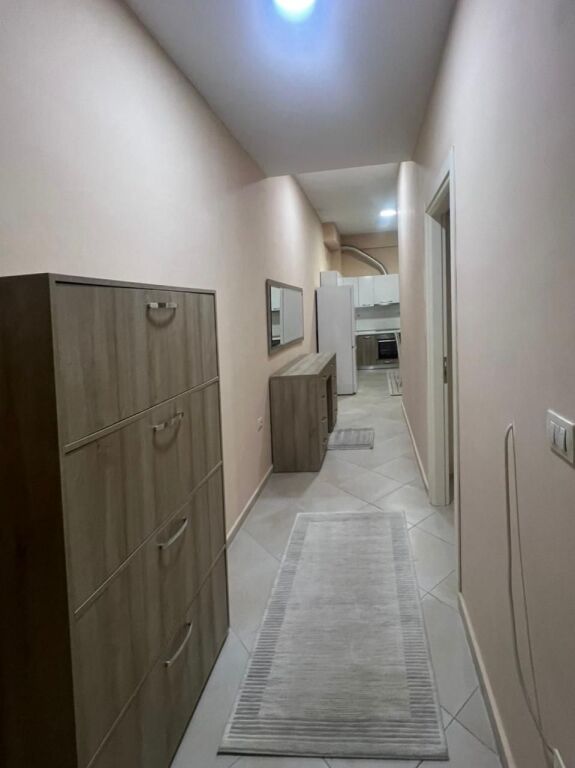 Apartament 1+1 me qira në Fresk