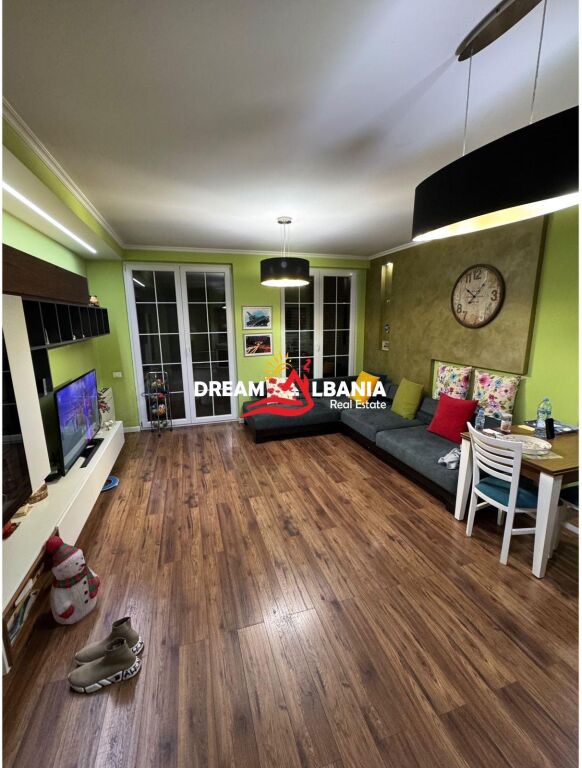 Apartament 2+1+2 Ne Shitje Te Stadiumi Dinamo (ID 41212170)