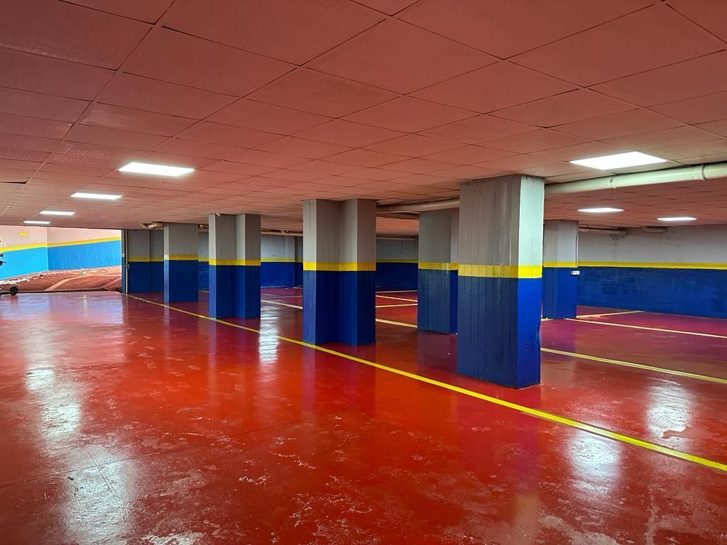 Jepet me Qera – Kati -1 (Garazh / Poste Parkimi) tek Rruga e Elbasanit, përballë Downtown One