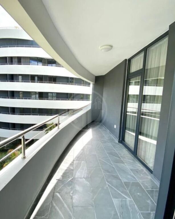 Apartament 1+1 me Garazh për Qira – Rezidenca “White Hill”, Durrës