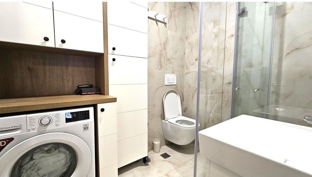 VENDESI APPARTAMENTO 2+1  , 5 MAGGIO