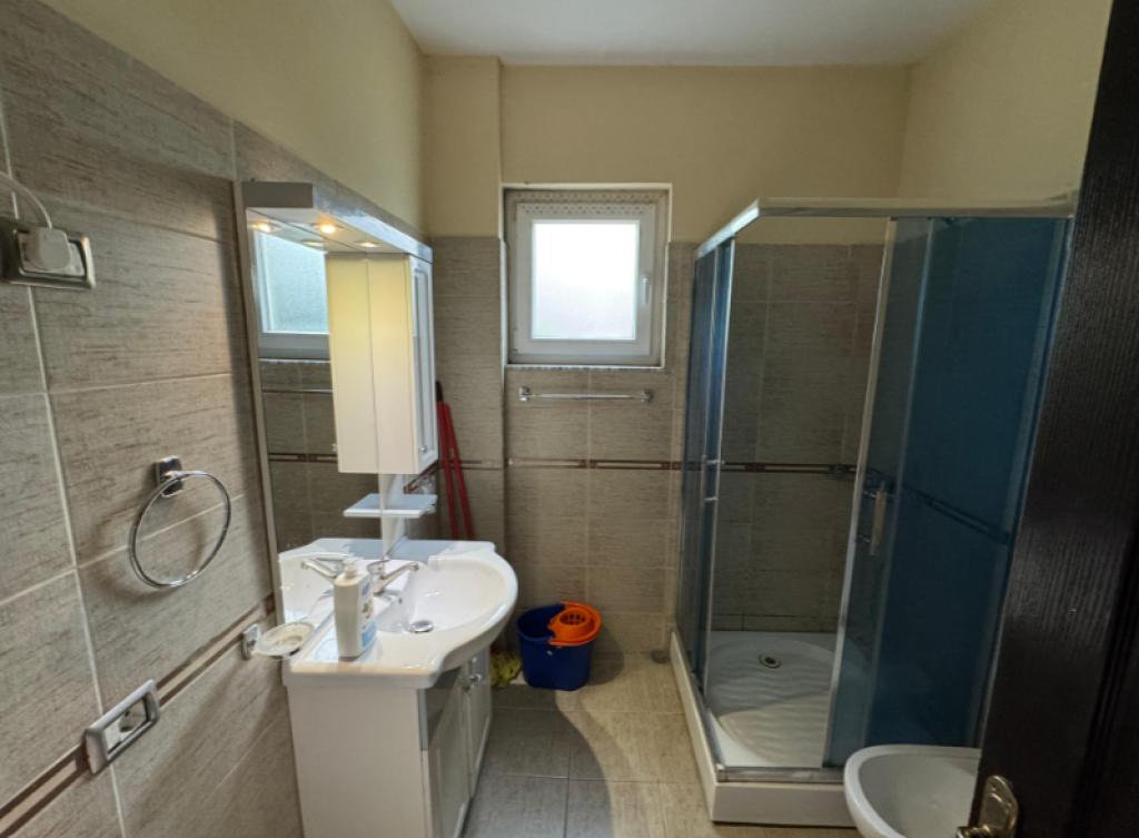 🏡 Appartamento 2+1 in Affitto – Sauk | vicino alla scuola “Rreze Drite”