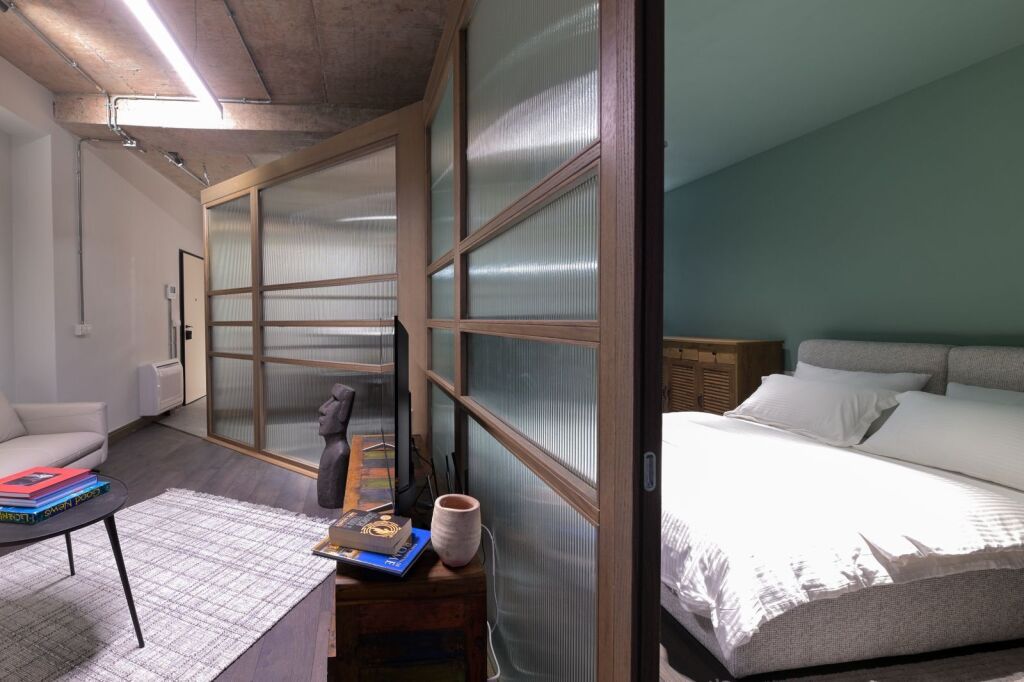 Apartament 1+1 plus parking me qera tek Tirana Garden Building