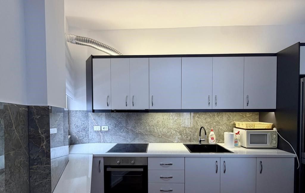 APARTAMENT 1+1 I PABANUAR ME PARE PER QIRA NE FRESK!