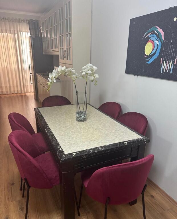 Super ap 2+1 at Kosovarve street