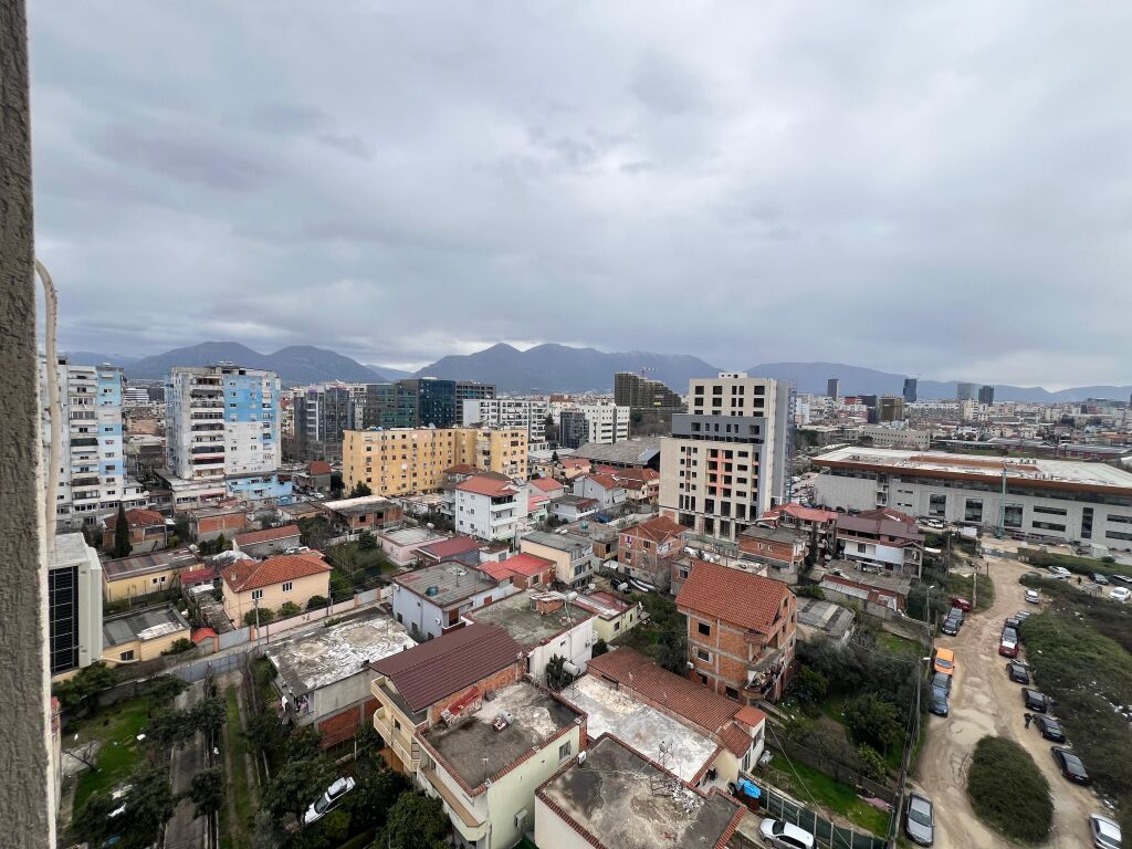 Apartsment 2+1 ne shitje te Ish Fusha e Aviacionit