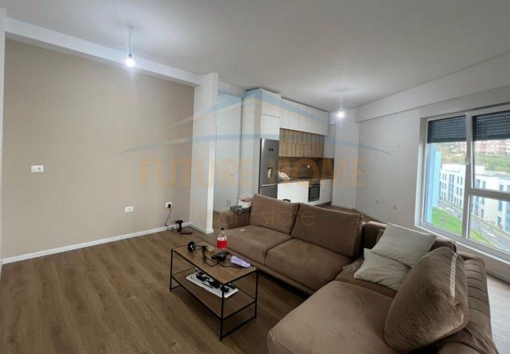 Qera, Apartament 2+1+Post Parkimi, Fresku, Tirane.