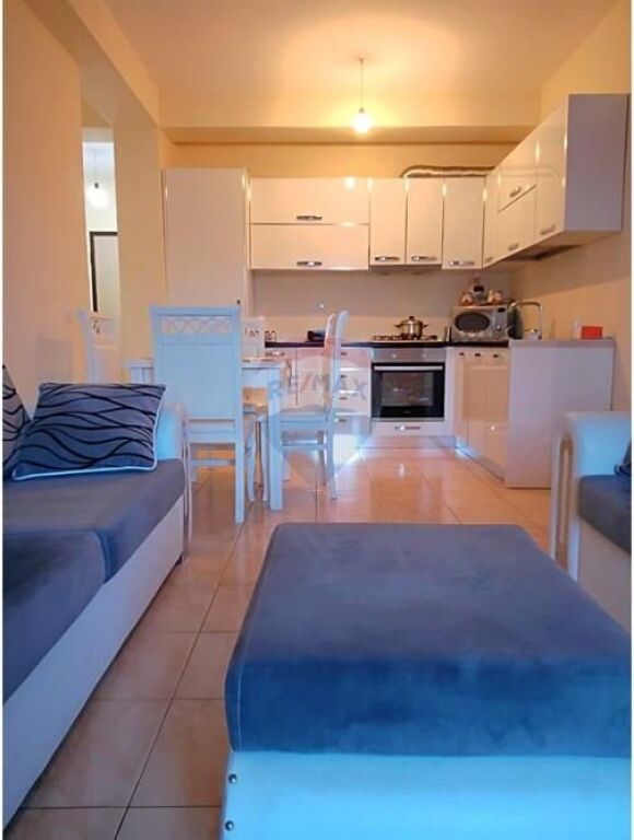 🏡 Apartament 1+1 për Shitje – Rruga Gjergj Kastrioti, Vlorë