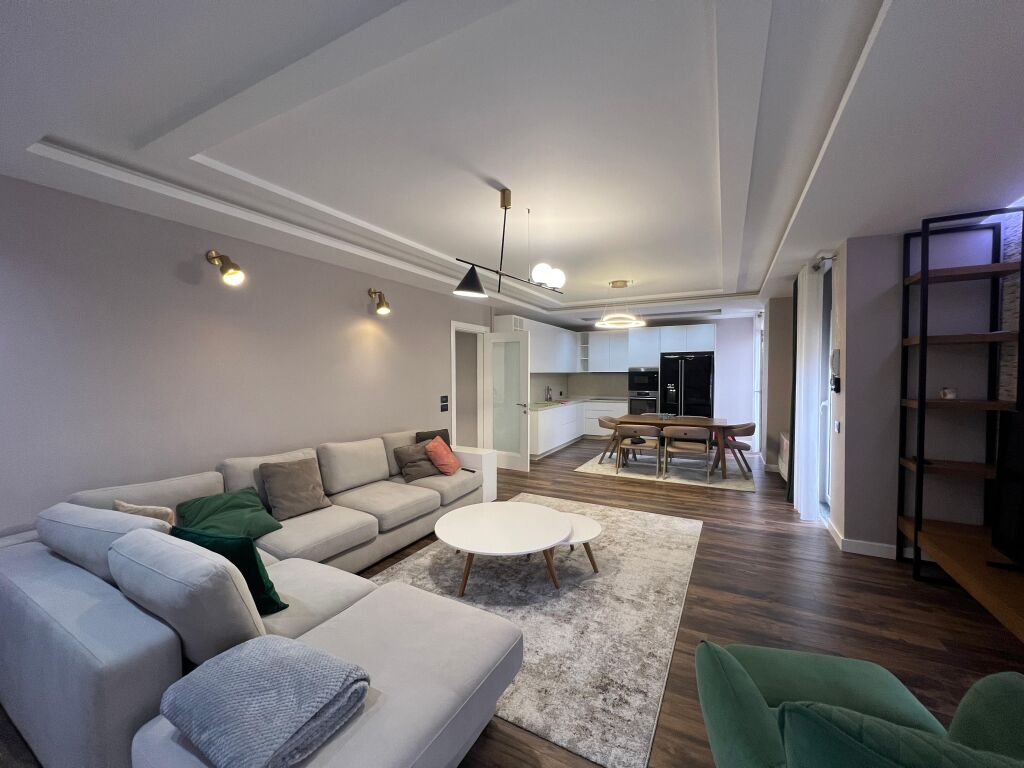 SUPER APARTAMENT 2+1 PER SHITJE TEK ISH FUSHA E AVIACIONIT