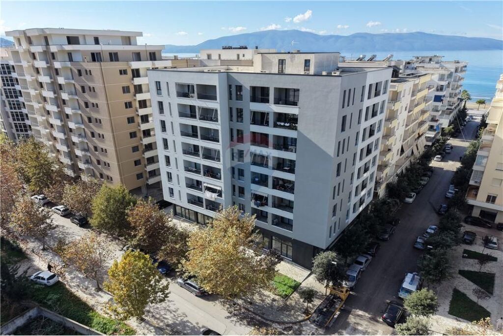 🏡 Vilë – Për Shitje – Rruga Ali Demi, Vlorë