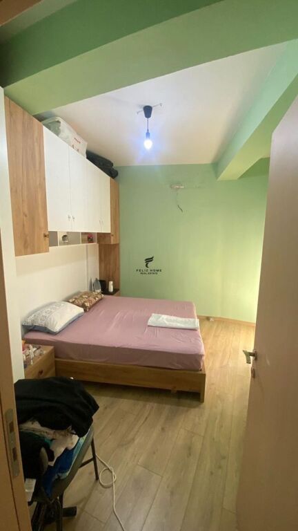 VENDESI APPARTAMENTO 1+1 BRRYLI 110.000 EURO