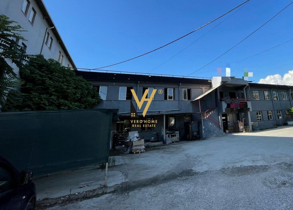 JEPE MAGAZINE 1.300 M2 ME QERA NE ALLIAS 3.900 EURO