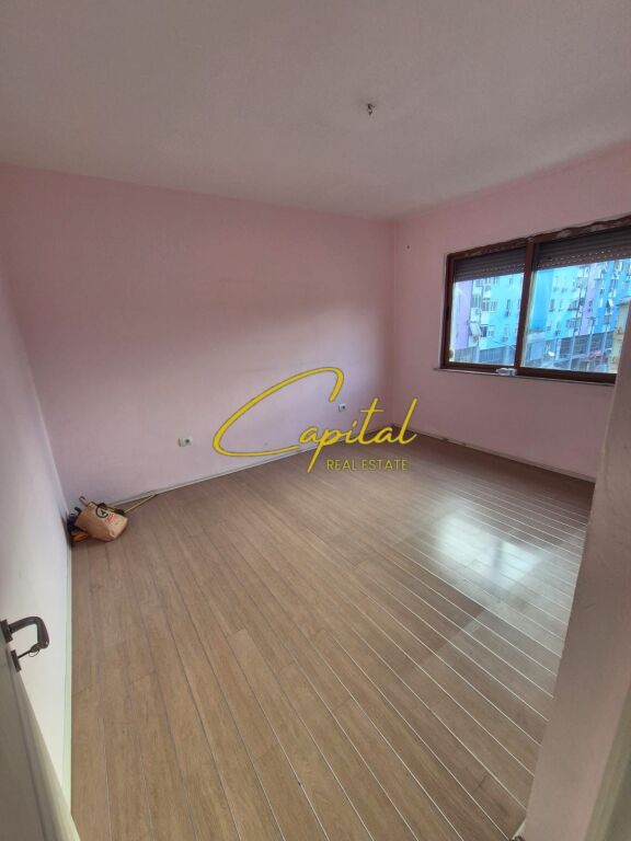 VENDESI APPARTAMENTO 2+1 MYSLYM SHYRI 168.000 EURO