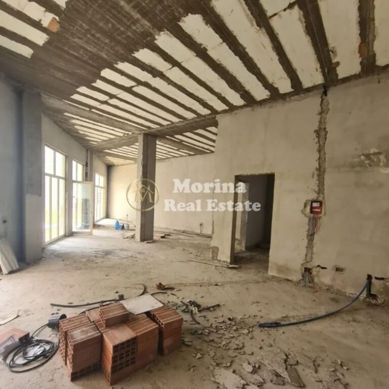 Vendita | Locale Commerciale | Lago Secco | 270000 €