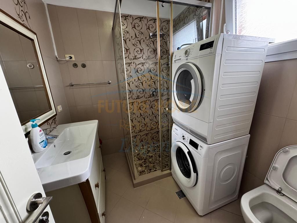 Qira, Apartament 3+1, Liqeni i Thate, Tirane.