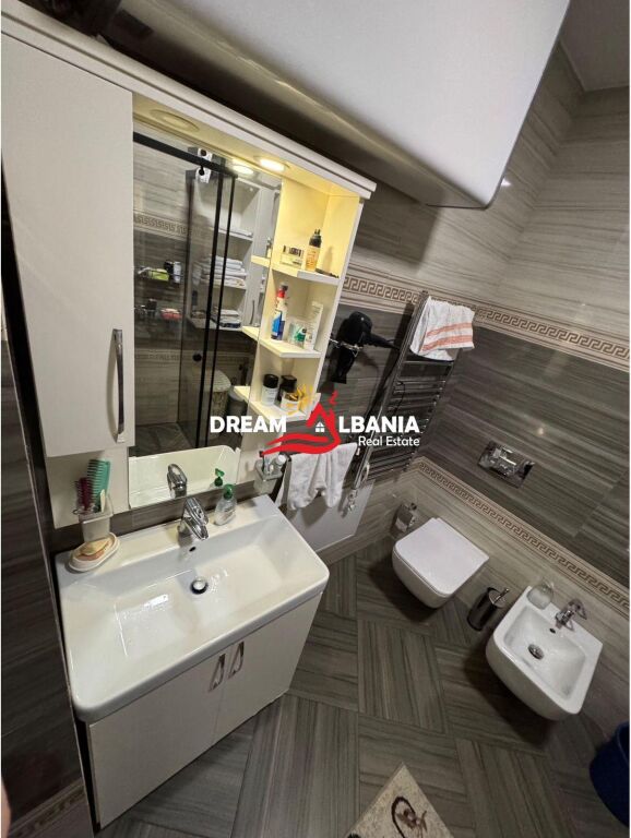 Apartament 2+1+2 Ne Shitje Te Stadiumi Dinamo (ID 41212170)